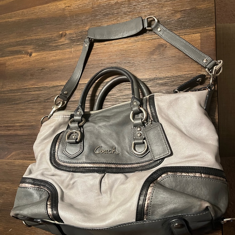 Gently used coach purse
